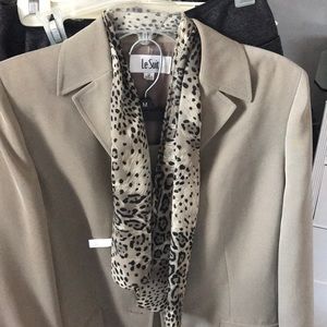 Formal shirt and jacket suit